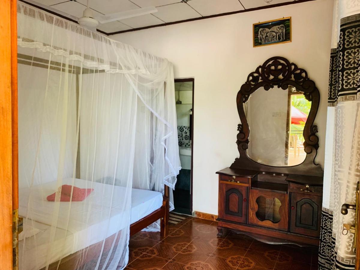 Kawshan Home Stay Dikwella Luaran gambar
