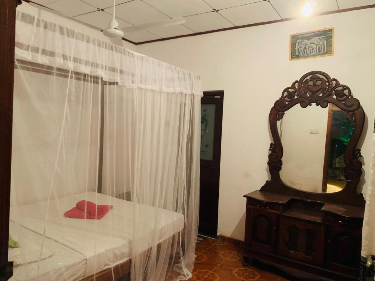 Kawshan Home Stay Dikwella Luaran gambar