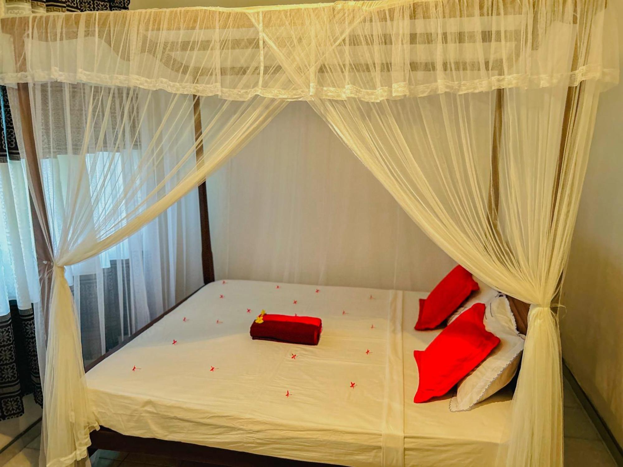 Kawshan Home Stay Dikwella Luaran gambar